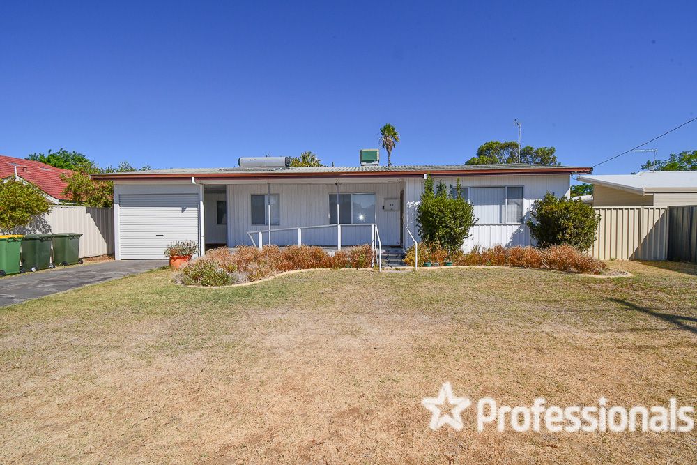 3 bedrooms House in 53 Hackett Street MANDURAH WA, 6210