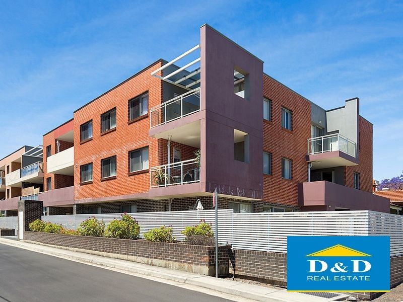 2 bedrooms Apartment / Unit / Flat in 14/69-71 High Street PARRAMATTA NSW, 2150