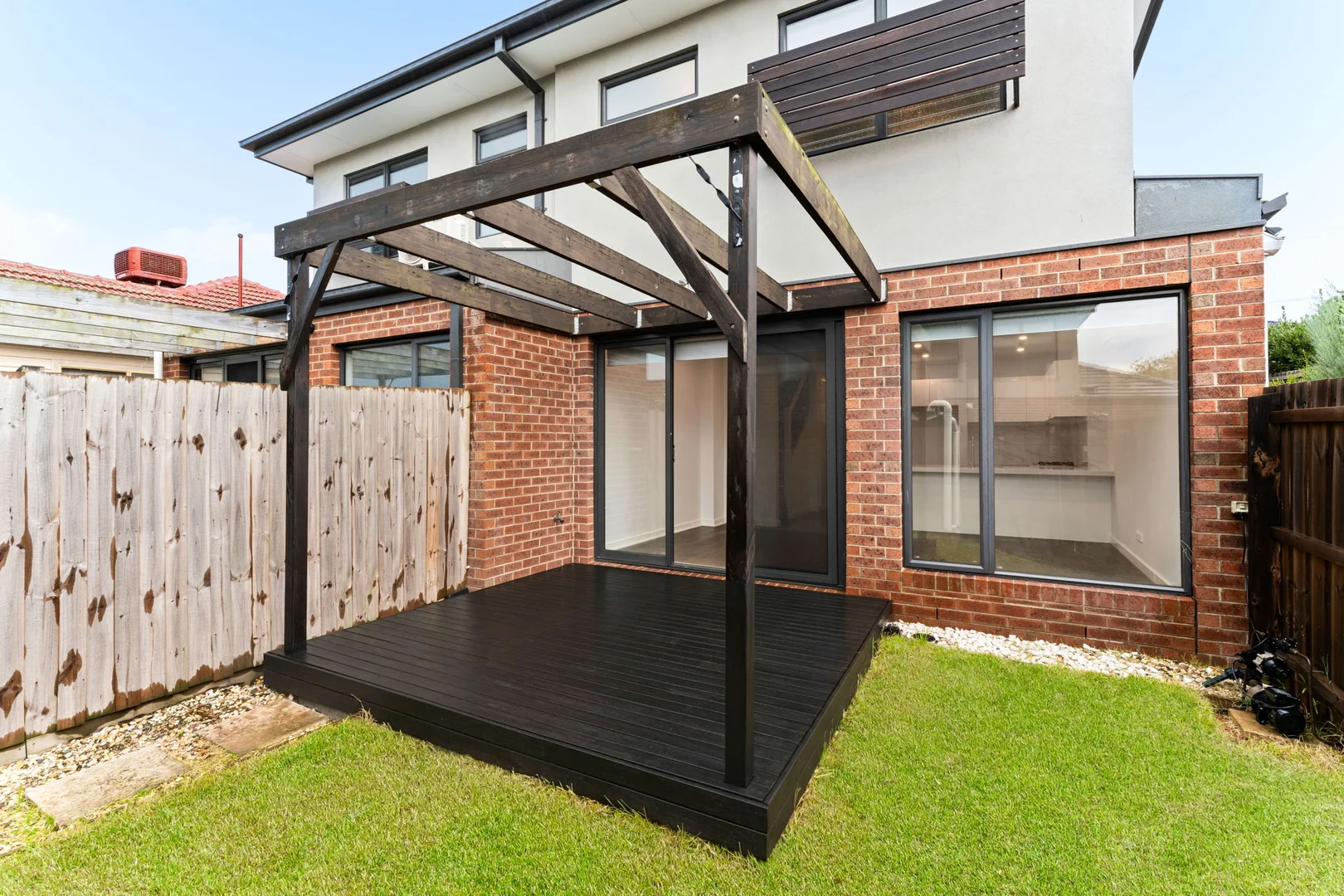 Additional image 8 of 2/27 Macrina Street, Oakleigh East VIC 3166