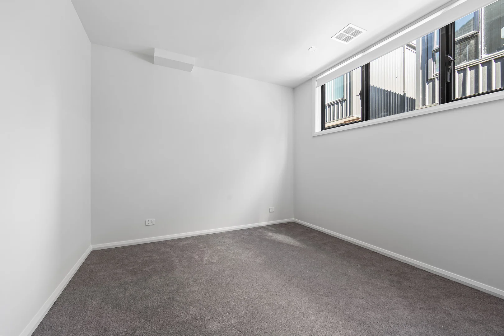 Additional image 5 of 2/142 Warrigal Road, Camberwell VIC 3124