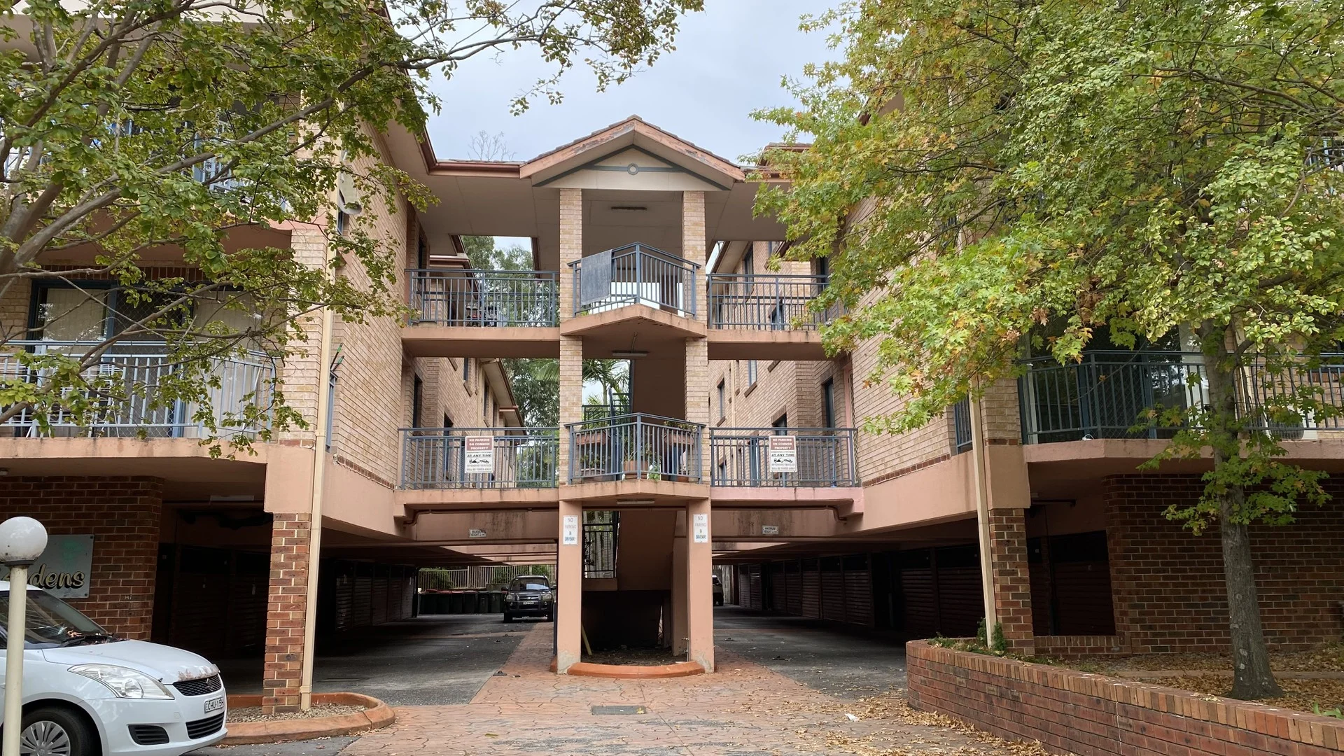 Primary image of 16/10-14 Calliope Street, Guildford NSW 2161