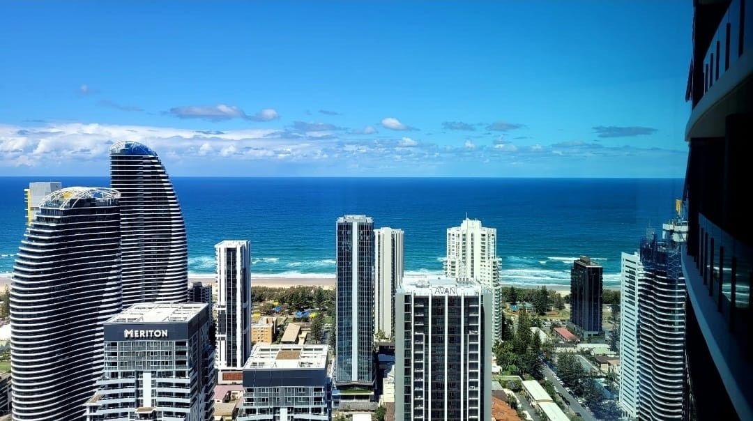 14513/5 The Darling Avenue, Broadbeach QLD 4218, Image 2