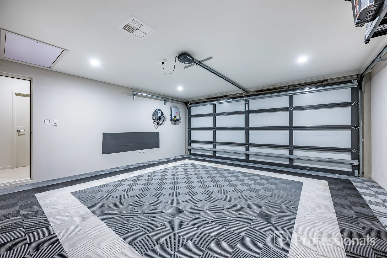 Additional image 29 of 31 Parkside Street, Yanchep WA 6035