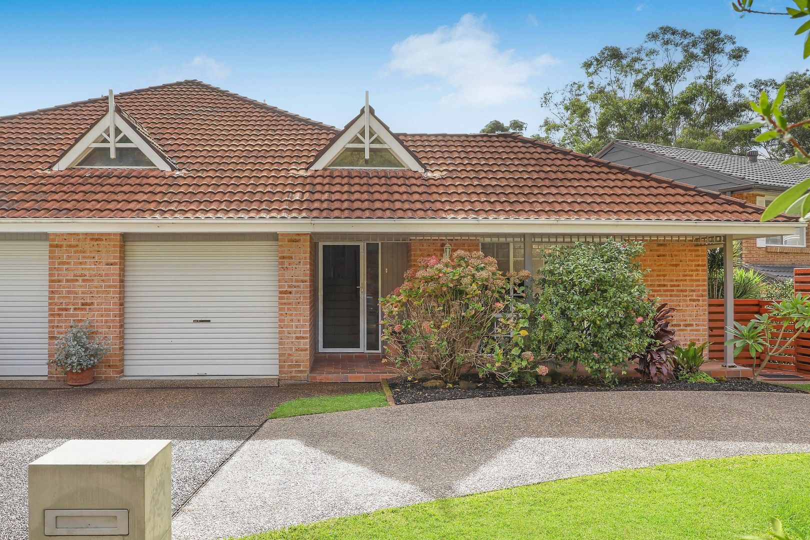 2/24 Beveridge Drive, Green Point NSW 2251, Image 0