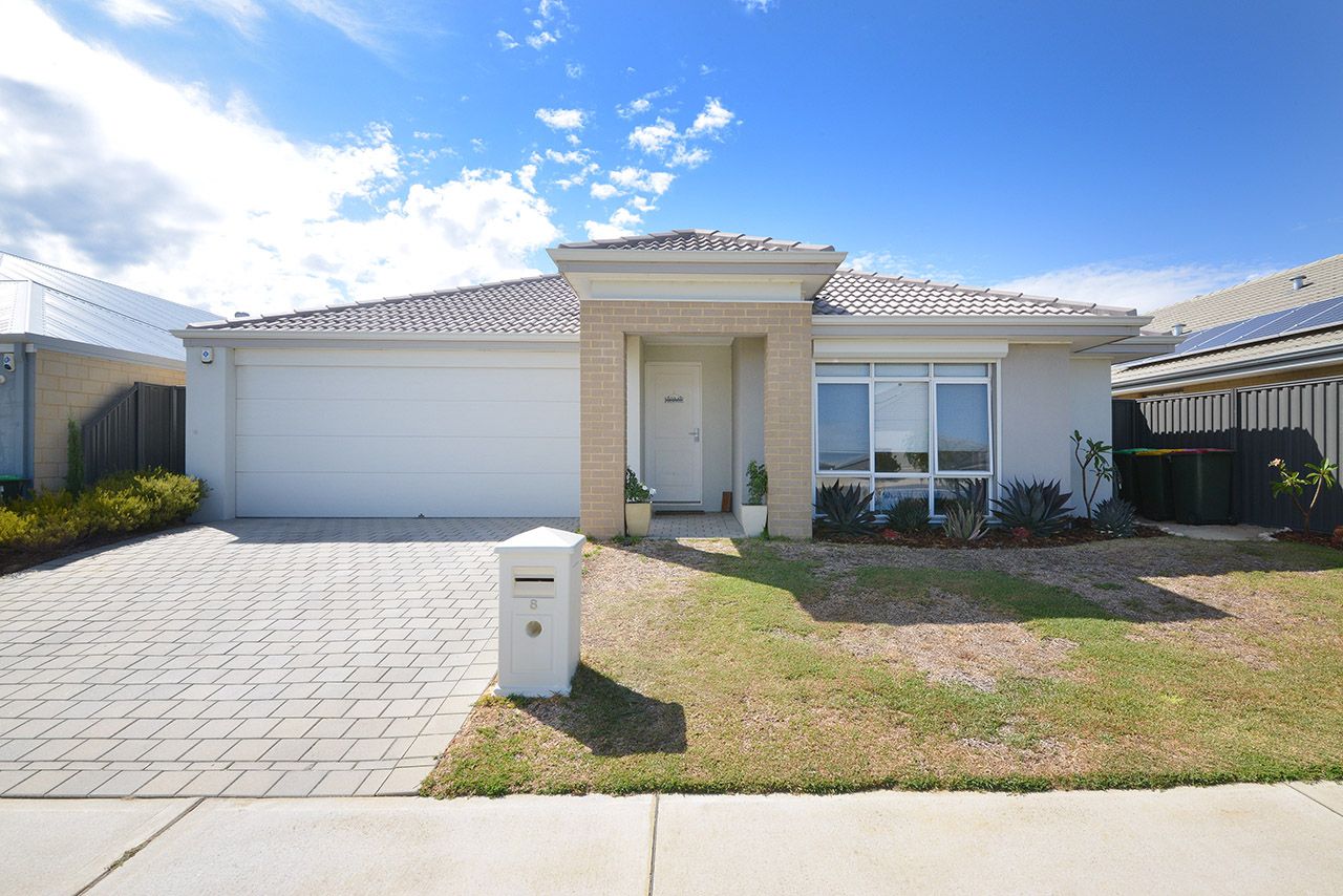 8 Albedo Chase, Eglinton WA 6034, Image 0