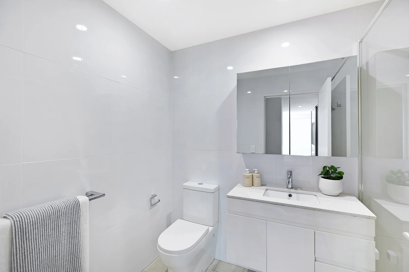 Additional image 10 of 304/277 Mann Street, Gosford NSW 2250