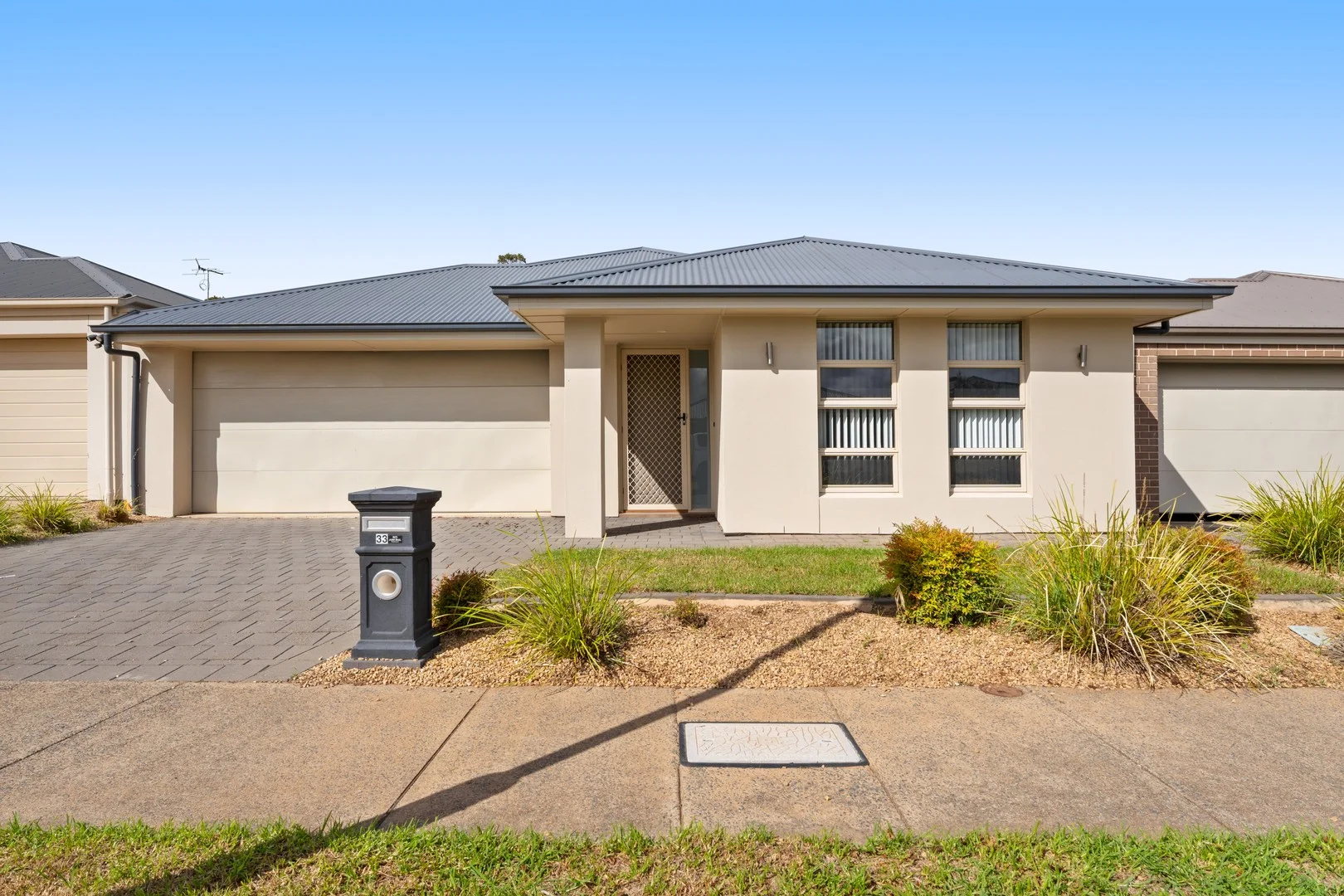 33 Holland Way, Evanston SA 5116