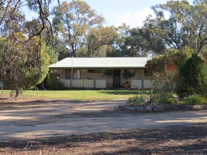 239 Aratula North Road, Deniliquin NSW 2710, Image 0