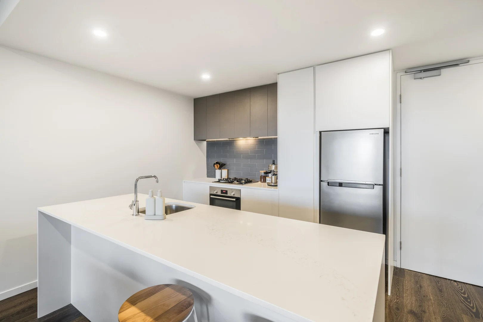 Additional image 2 of 209/146 Bellerine Street, Geelong VIC 3220