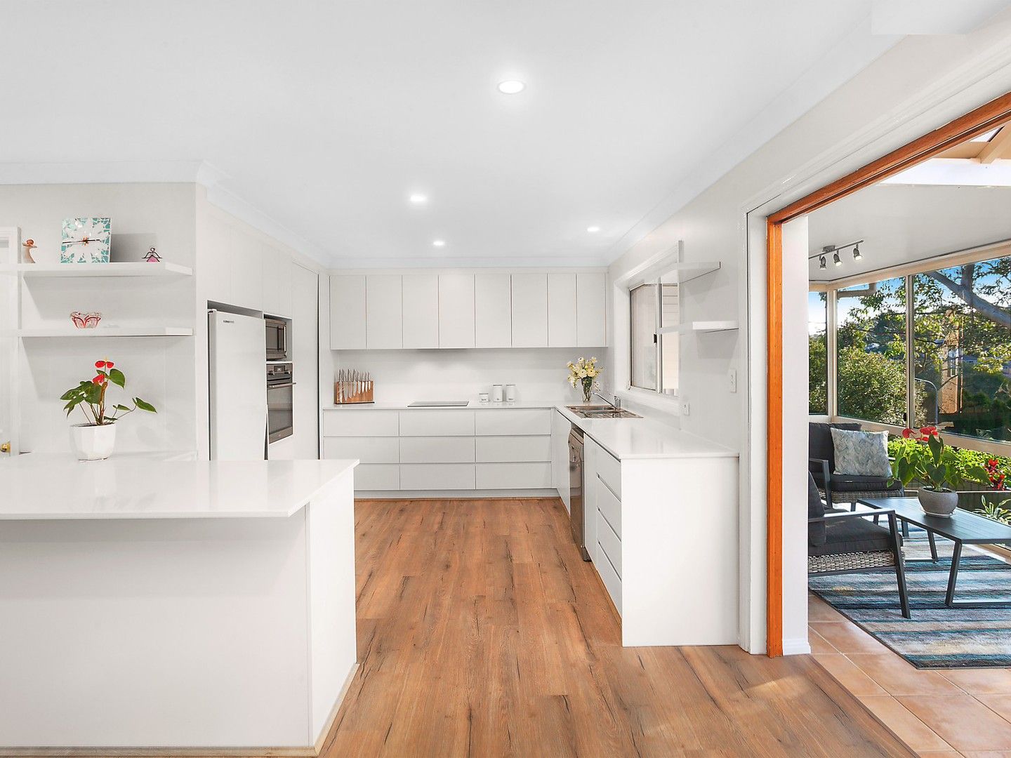 4 bedrooms House in 24 Charlotte Close TERRIGAL NSW, 2260