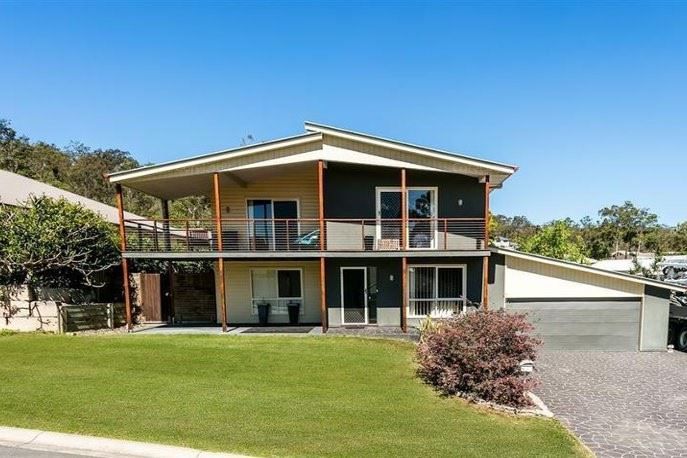 5 bedrooms House in 40 Woodlands Boulevard WATERFORD QLD, 4133