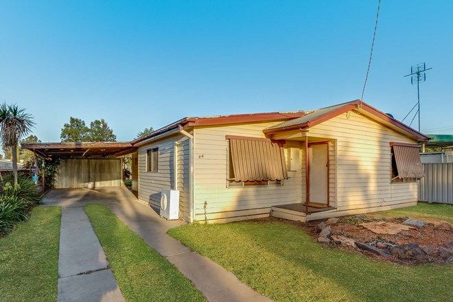 Picture of 44 Railway Road, ELMORE VIC 3558