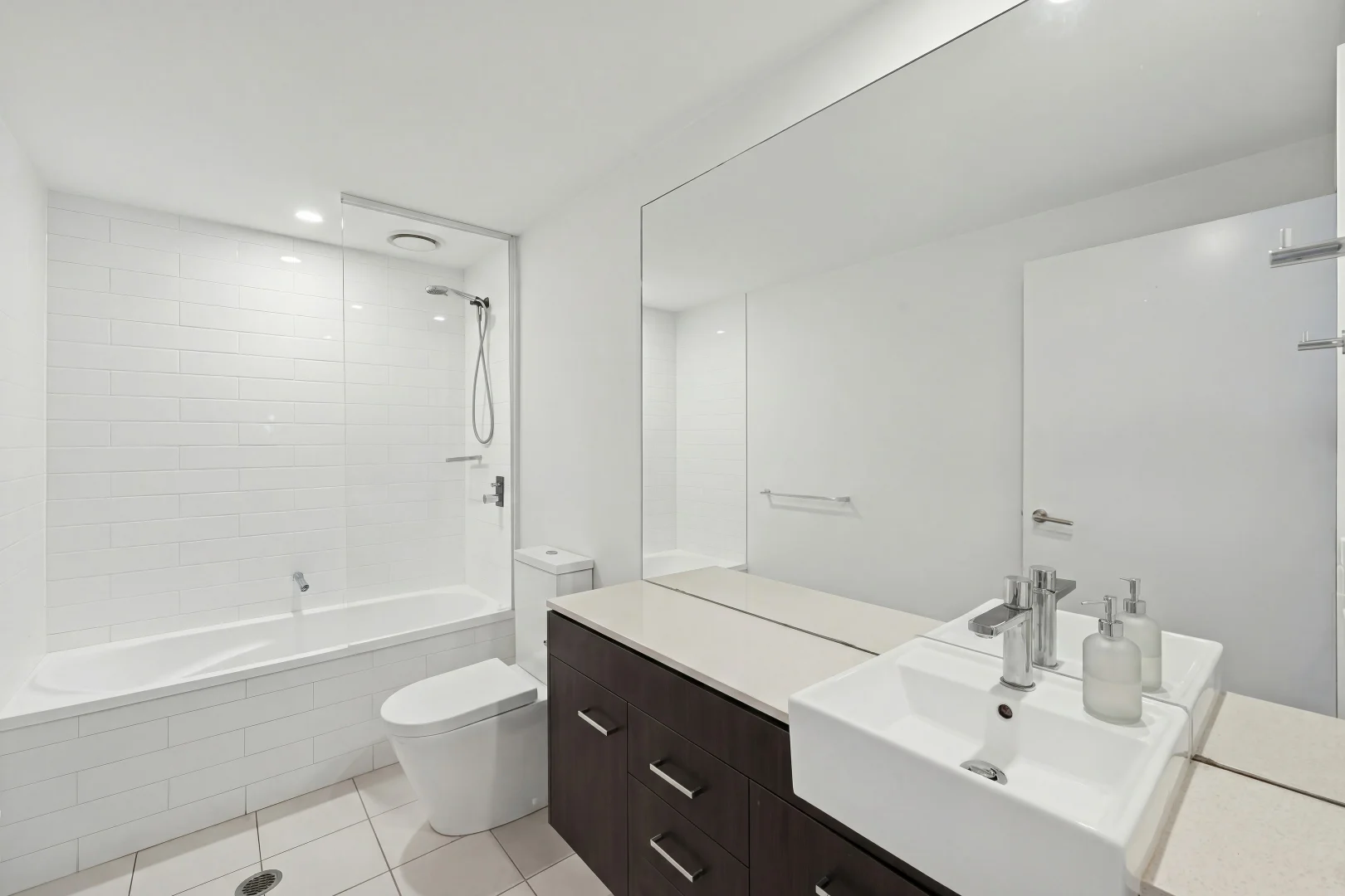 Additional image 6 of 2408/25 East Quay Drive, Biggera Waters QLD 4216