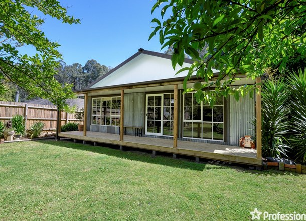 10 Blackwood Road, East Warburton VIC 3799