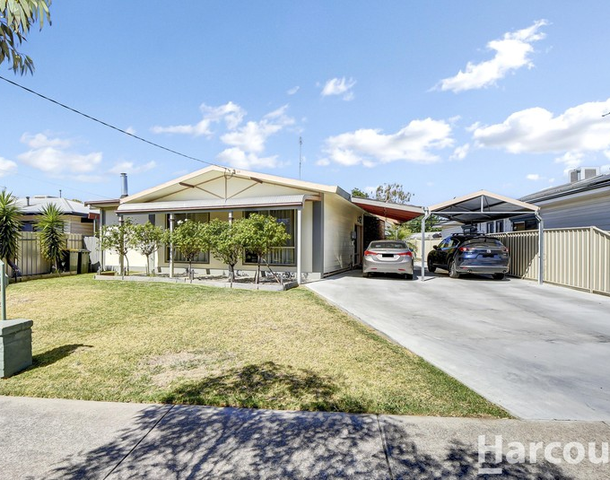 57 Gardenia Street, Horsham VIC 3400