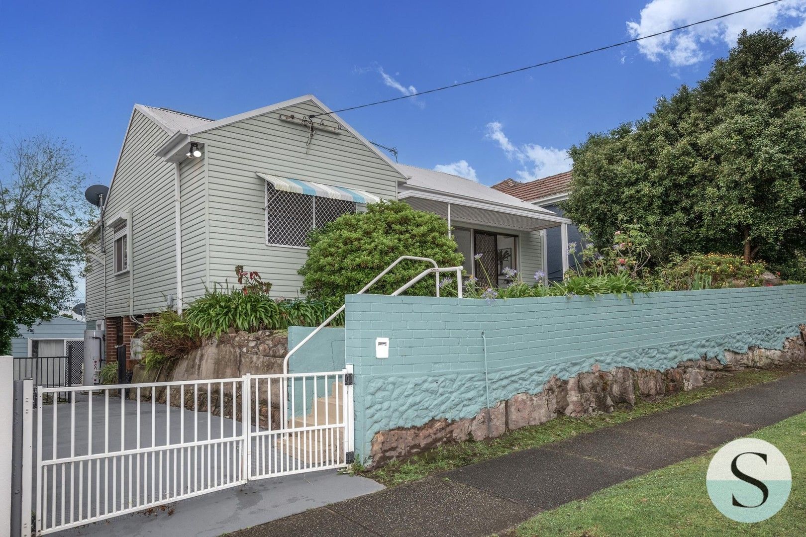 3 bedrooms House in 86 Crebert Street MAYFIELD NSW, 2304