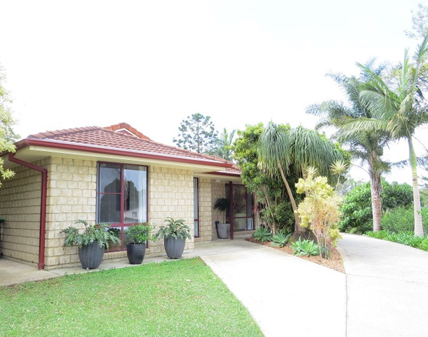 1/5 Wilpy Place, Ocean Shores NSW 2483