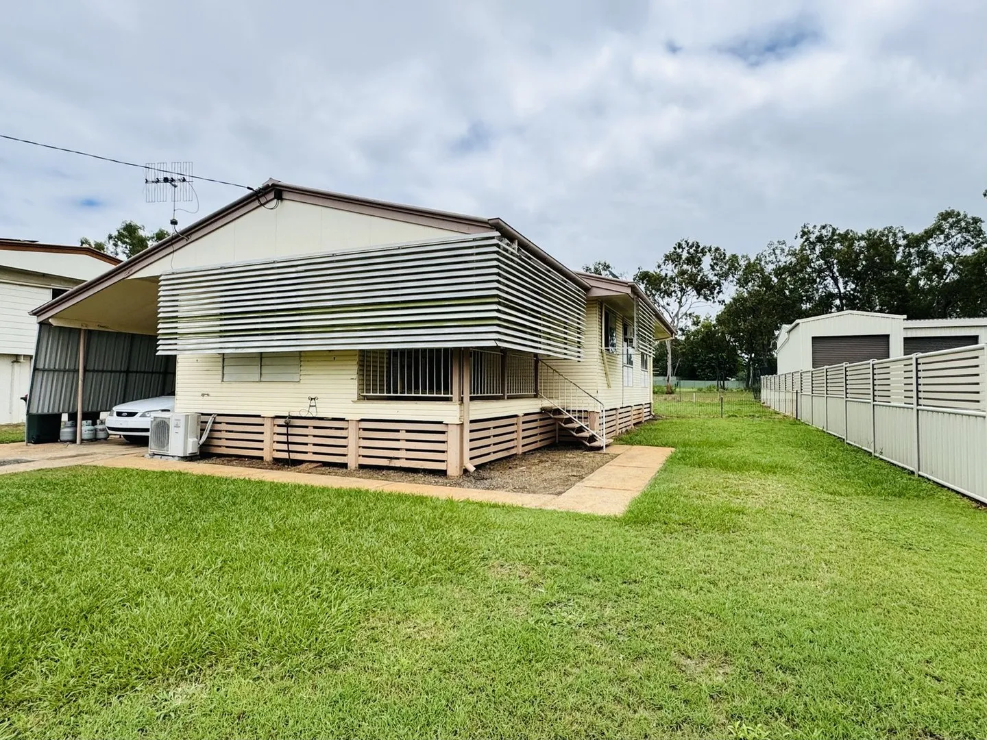 Woning, grond 809 m²