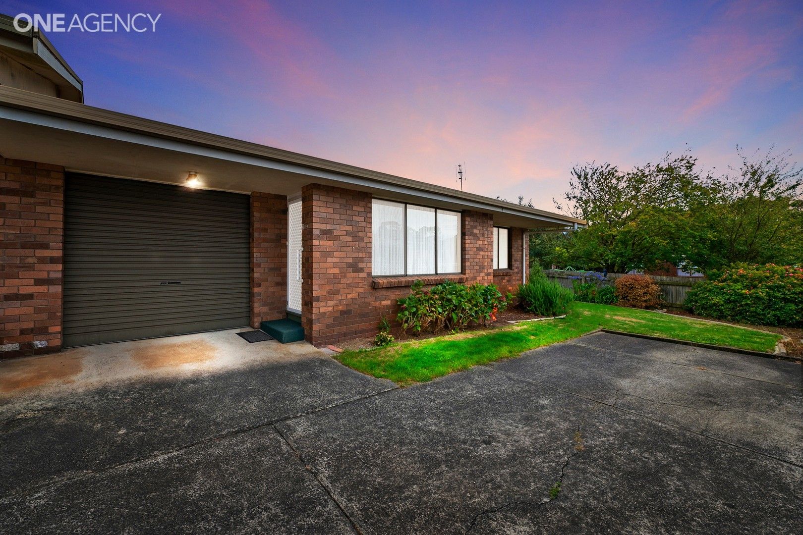 2/14 Lawrence Drive, Devonport TAS 7310, Image 0