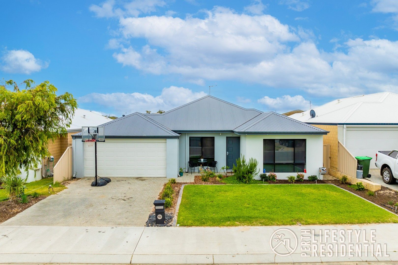 11 Thistle Way, Two Rocks WA 6037, Image 0