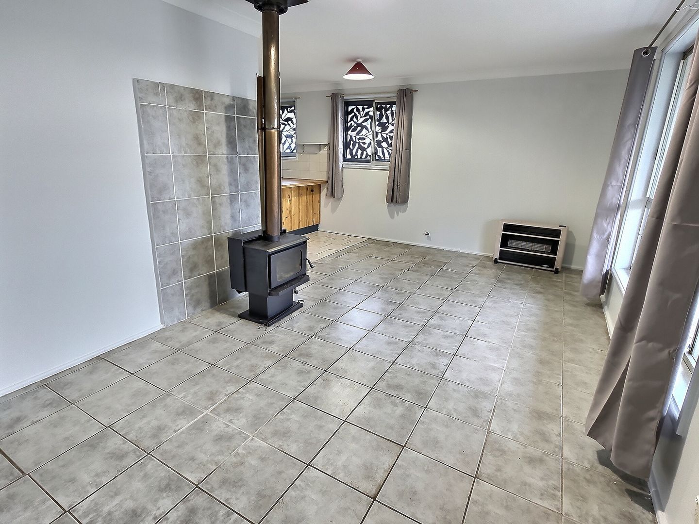 5 Gibson Crescent, Sanctuary Point NSW 2540 - House For Rent | Domain