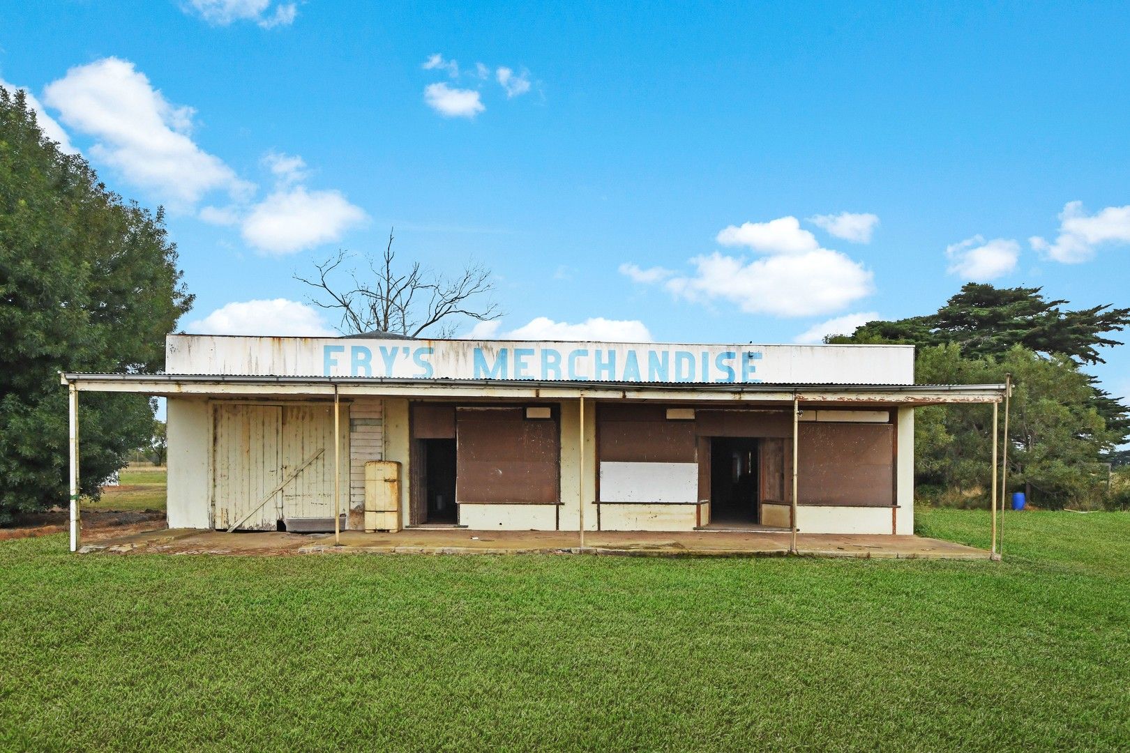 4516 WoolsthorpeHeywood Road, Bessiebelle VIC 3304 Domain