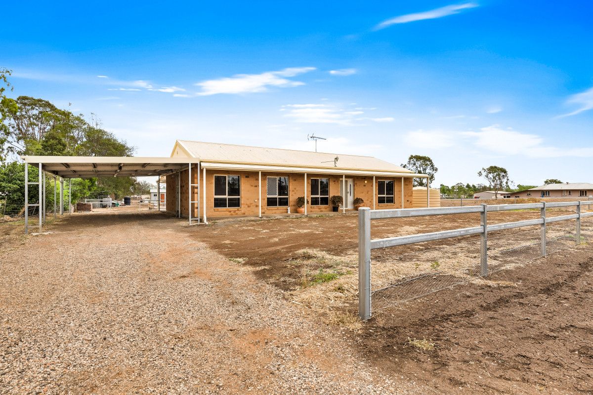 38 Railway Street, Cambooya QLD 4358, Image 0