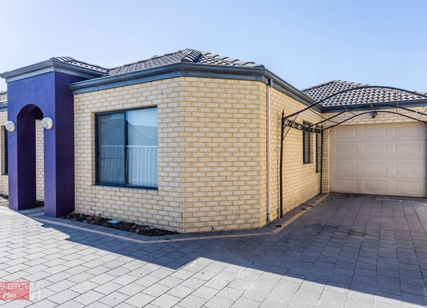 2/25 Gartrell Street, Midland WA 6056