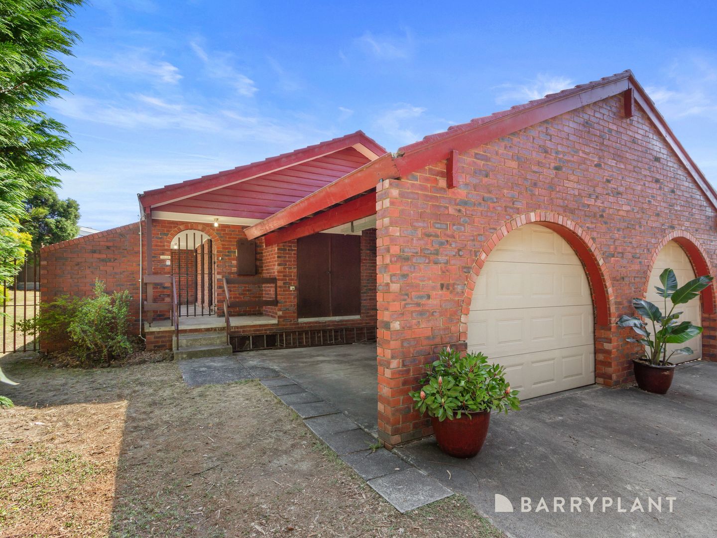 11 Coachmans Square, Wantirna VIC 3152