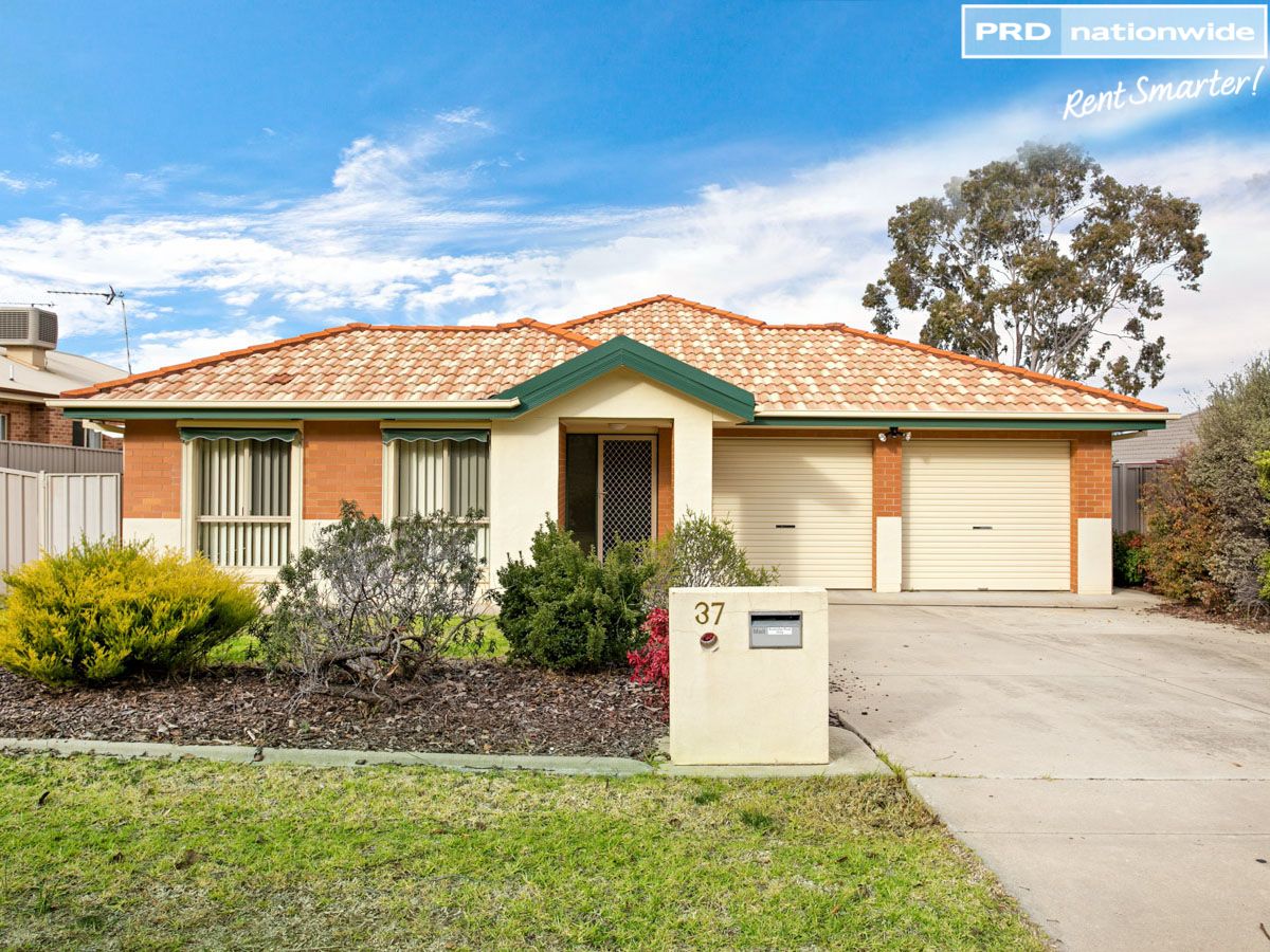 37 Horsley Street, Kooringal NSW 2650, Image 0