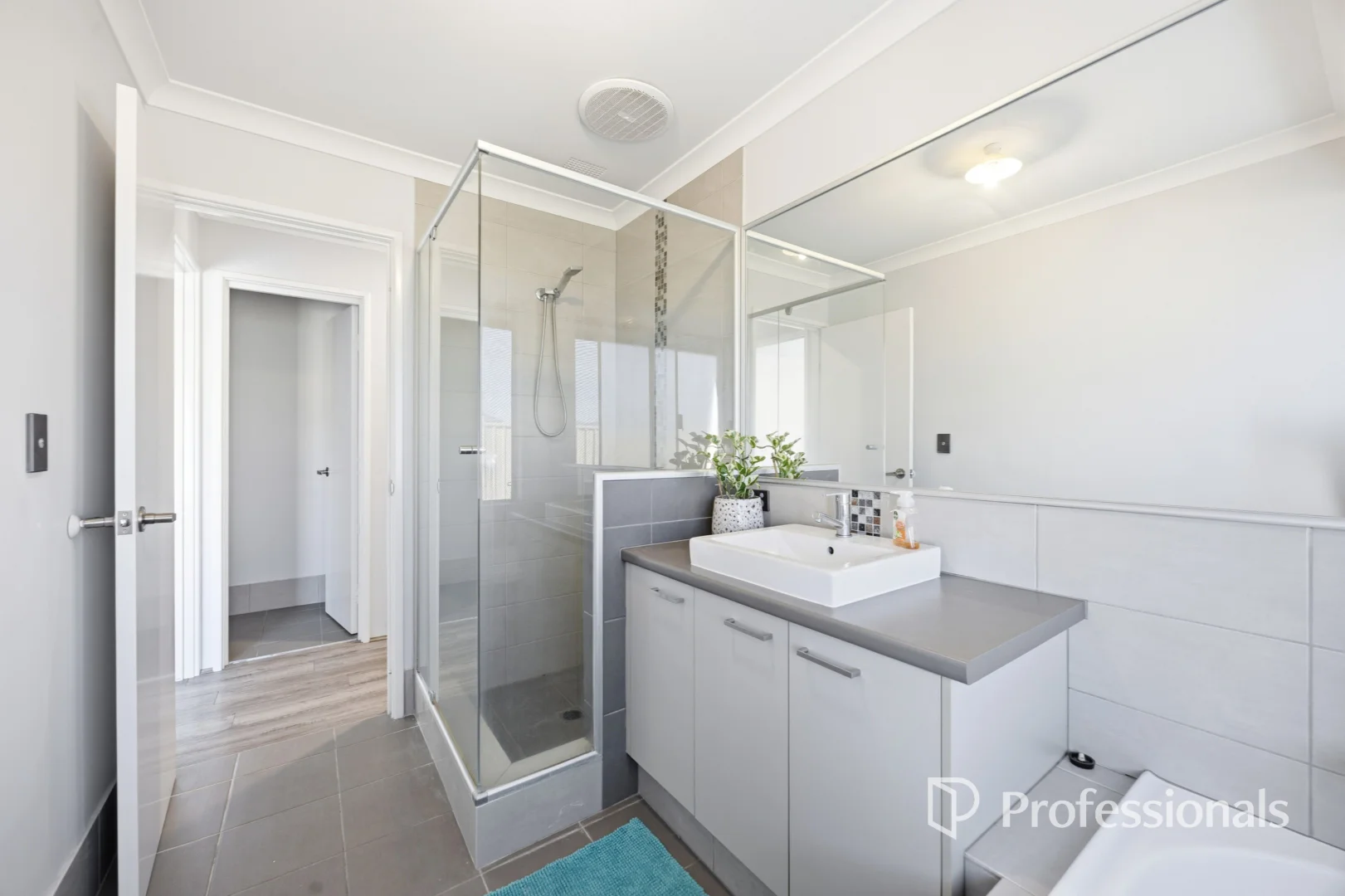 Additional image 22 of 6 Lochart Road, Australind WA 6233