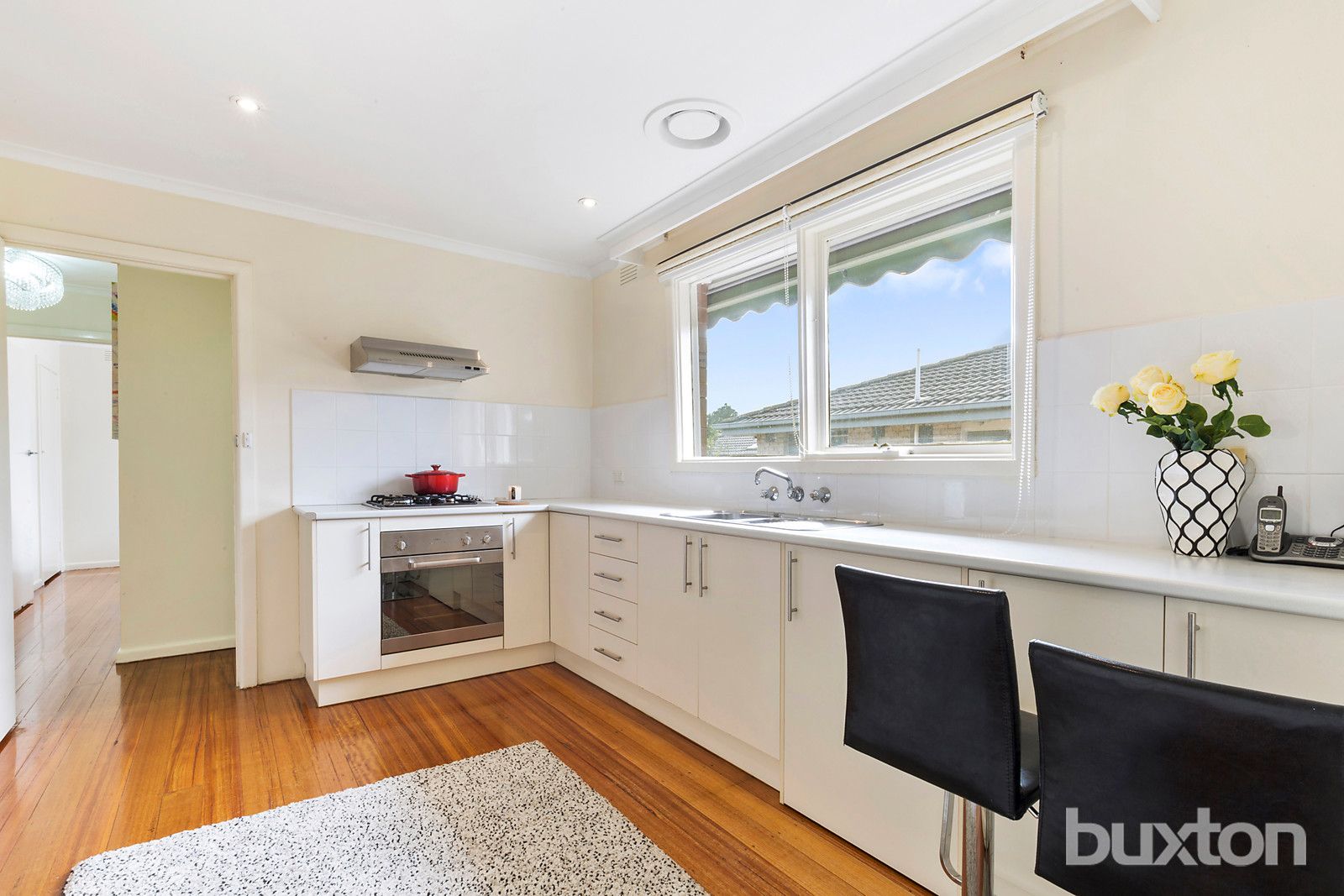 8/5 Poet Road, Bentleigh East VIC 3165, Image 2