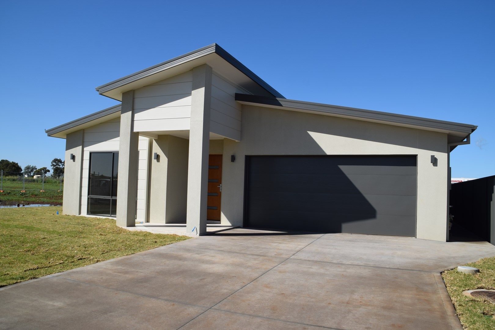 33 Peel Place, Dubbo NSW 2830, Image 0