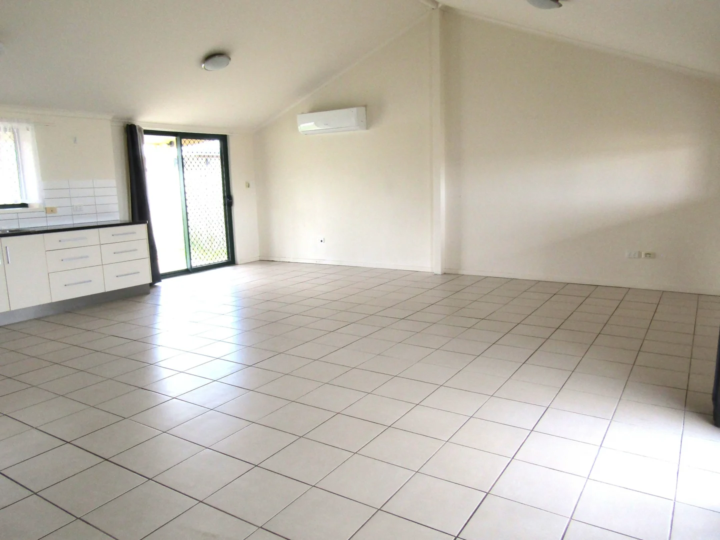 Additional image 7 of 15 Fern Street, Blackwater QLD 4717