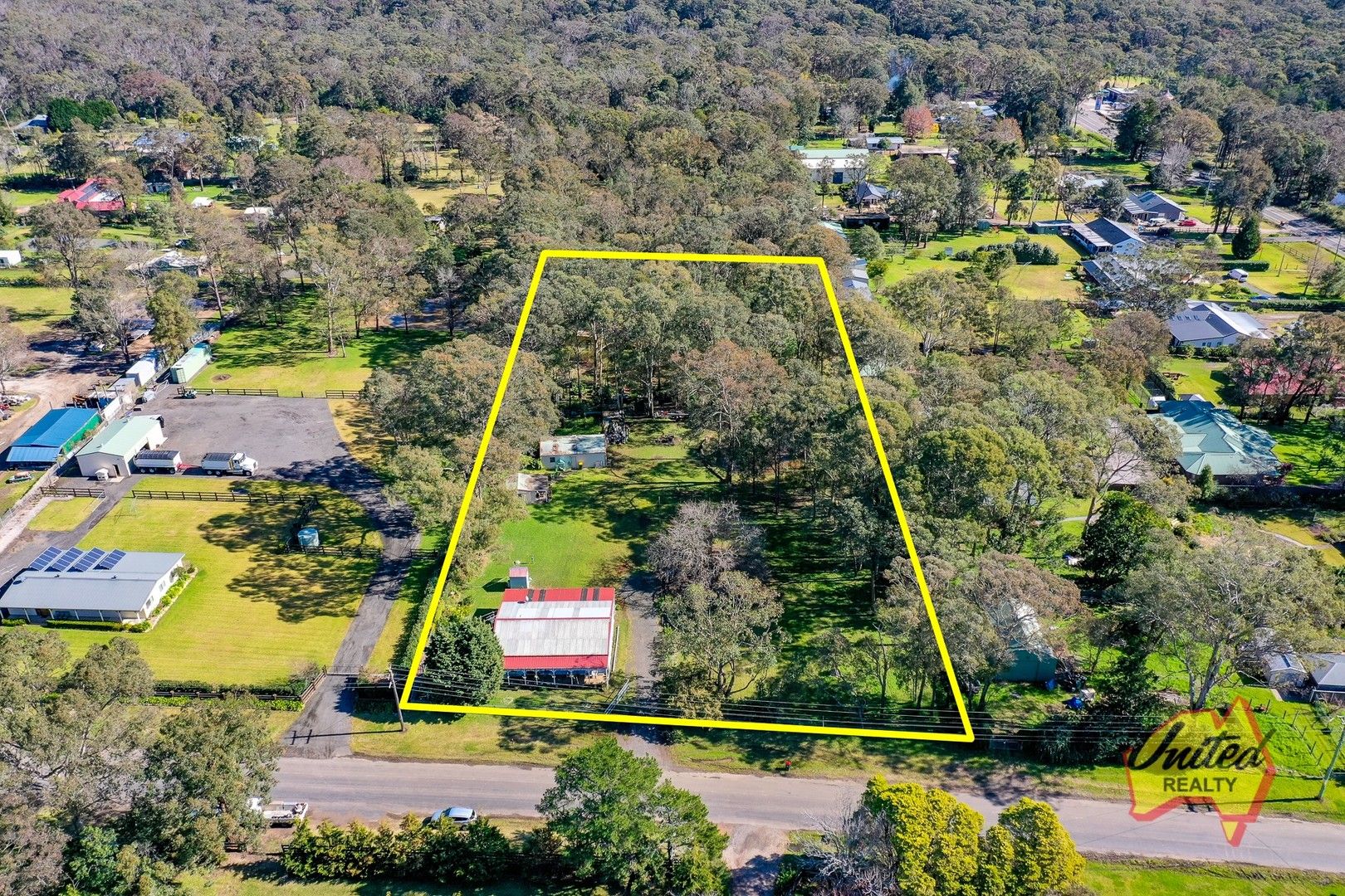 16 Binalong Road, Belimbla Park NSW 2570, Image 2