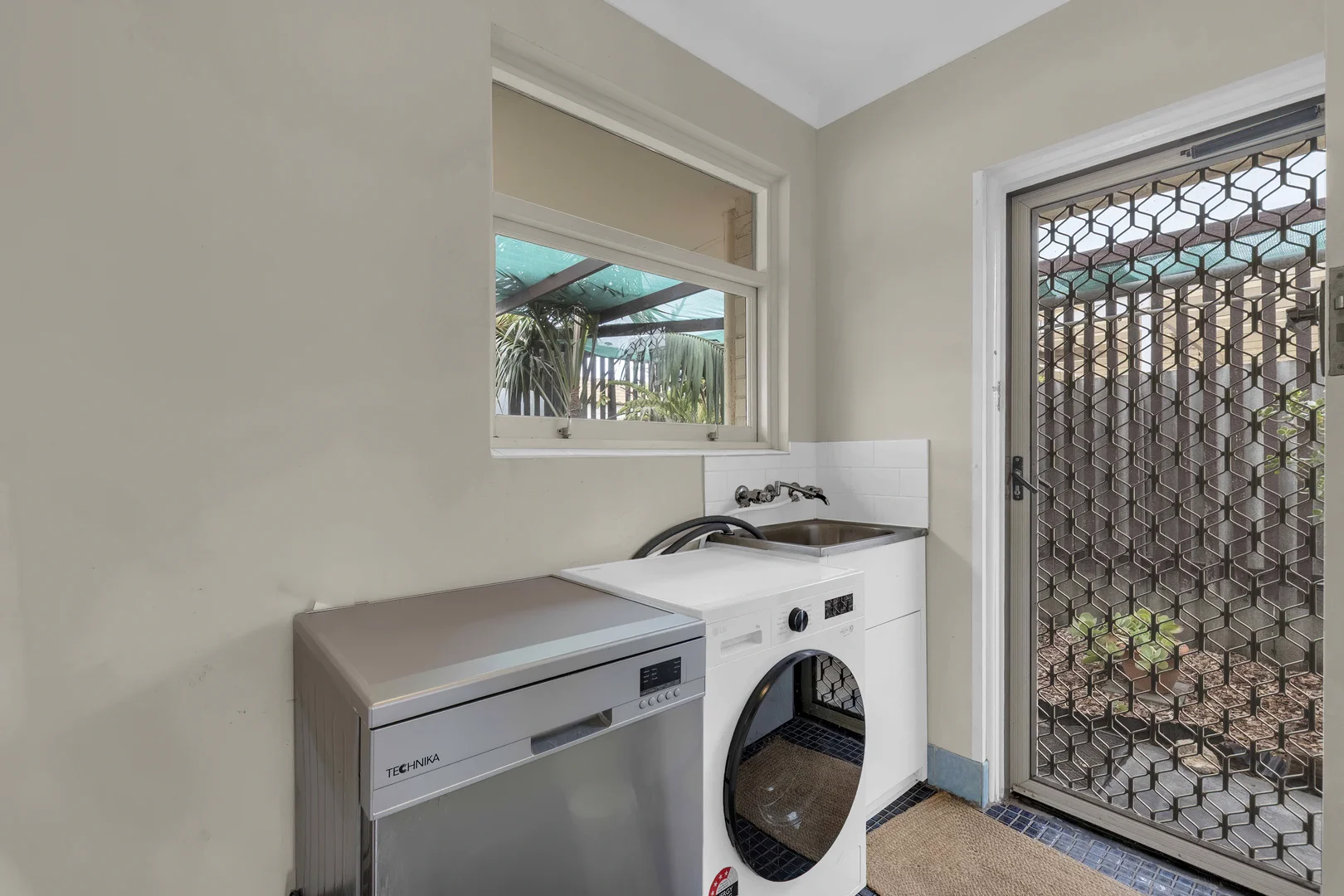 Additional image 16 of 27 Bermuda Rd, Safety Bay WA 6169