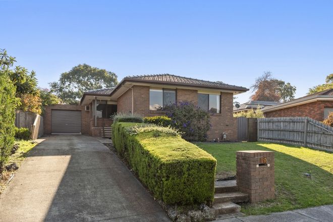 Picture of 19 Harmsworth Avenue, WANTIRNA VIC 3152