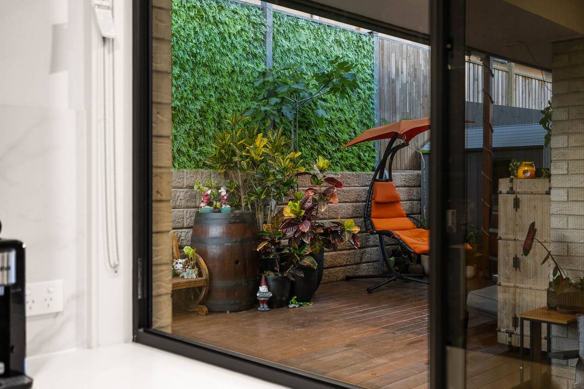 90 Telopea Way Springfield 4300 - Image 6