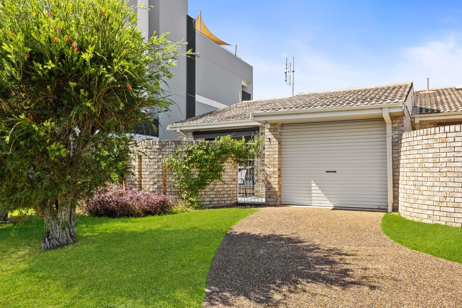 Primary image of 1/39 Victoria Avenue, Toukley NSW 2263