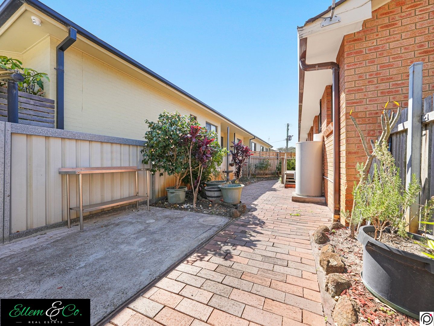 3/4 Werrang Road, Primbee NSW 2502, Image 1