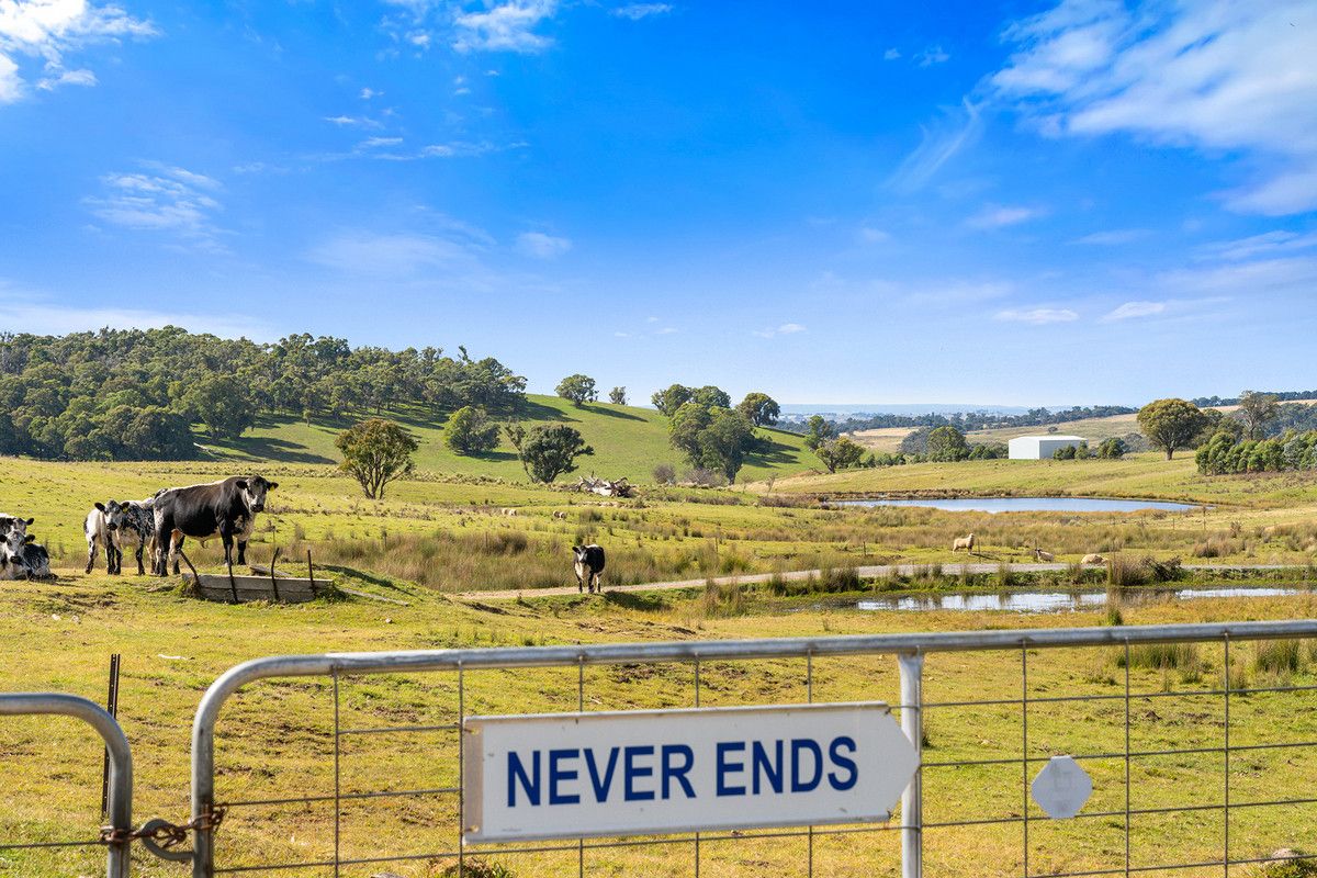 162 DP 753010/"Neverends" Redground Heights Road, Laggan, Crookwell NSW