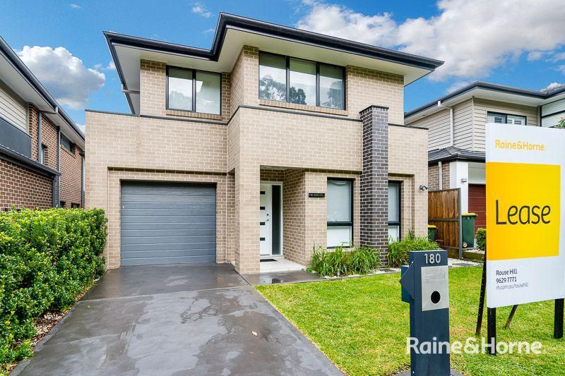4 bedrooms House in 180 Greenview Parade THE PONDS NSW, 2769