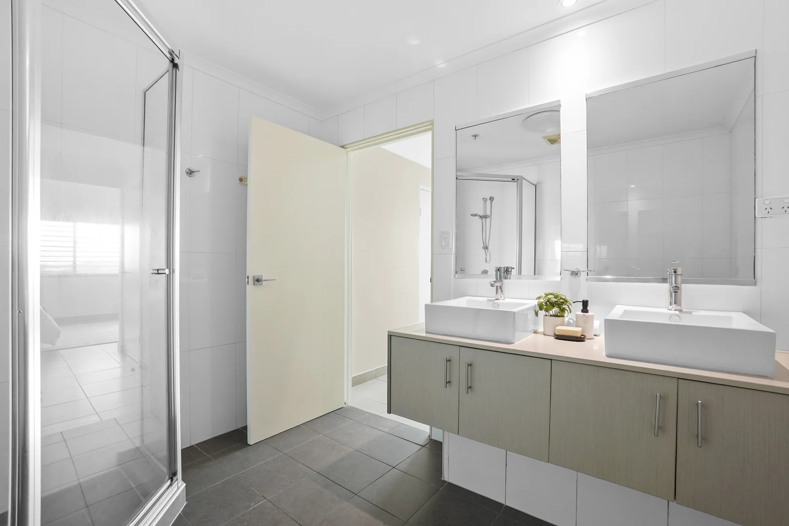 Additional image 6 of 6/96 Woods Street, Darwin City NT 0800