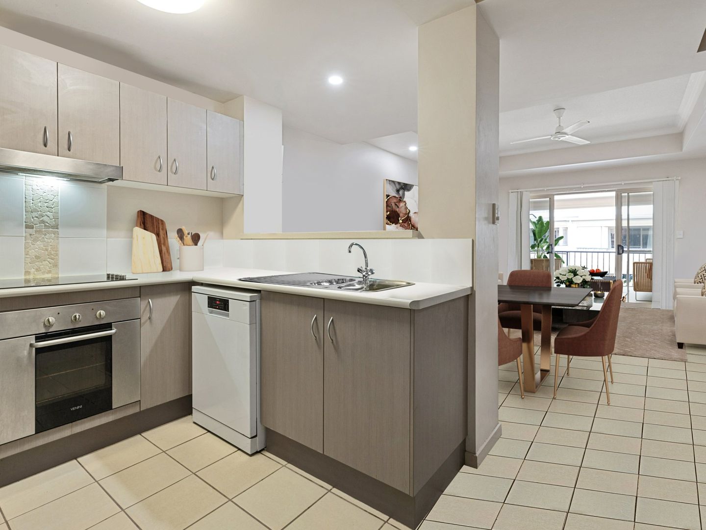 219/55-57 Clifton Road, Clifton Beach QLD 4879, Image 1