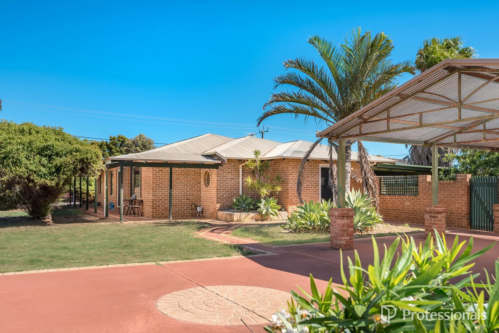 2 Pearson Street, Mount Tarcoola WA 6530