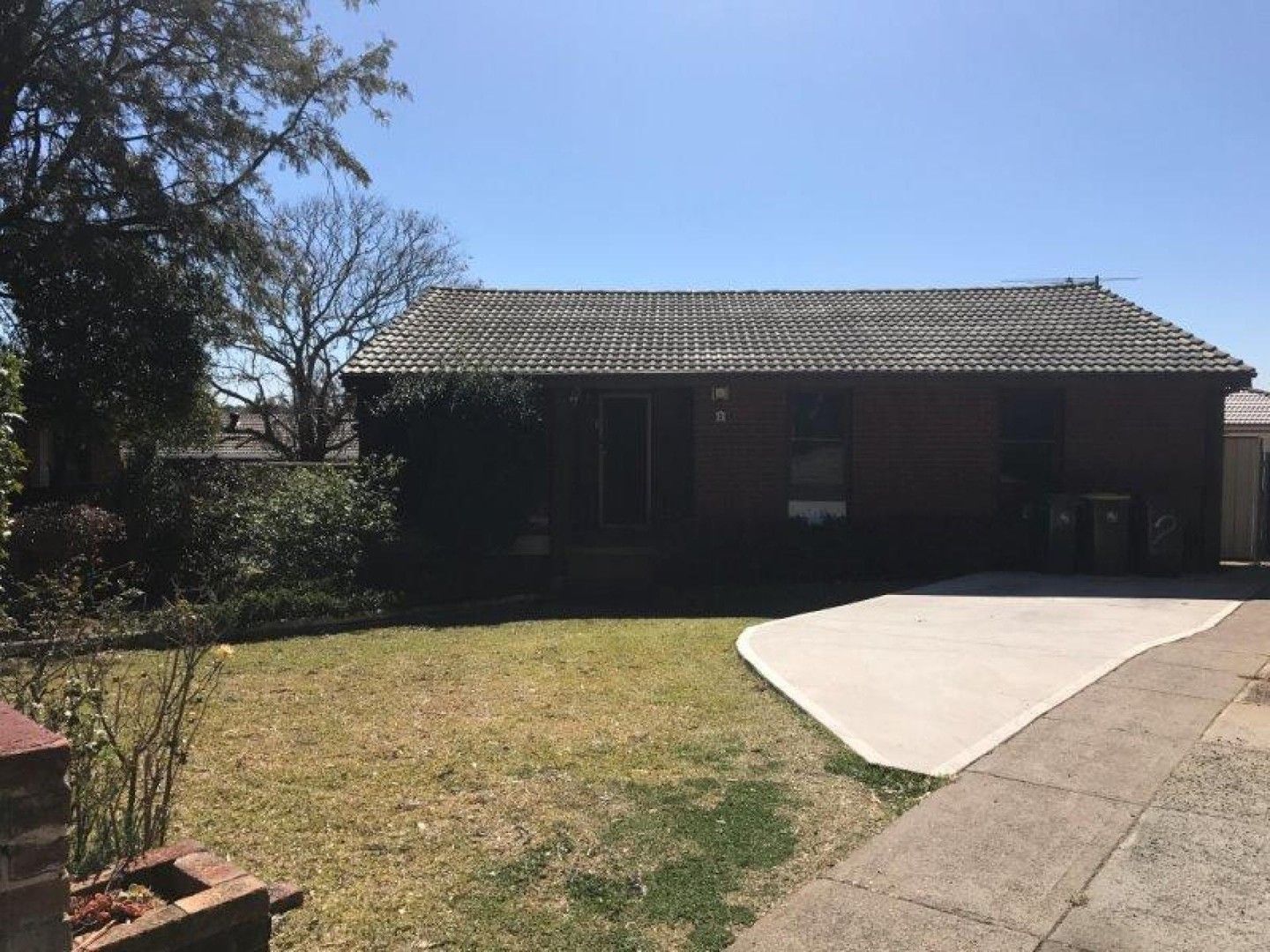 2 Avoca Place, Woodbine NSW 2560 House For Rent 525 Domain