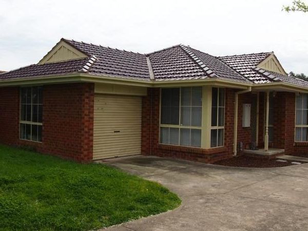 2 bedrooms Apartment / Unit / Flat in 1/7 Vicki Street BLACKBURN SOUTH VIC, 3130
