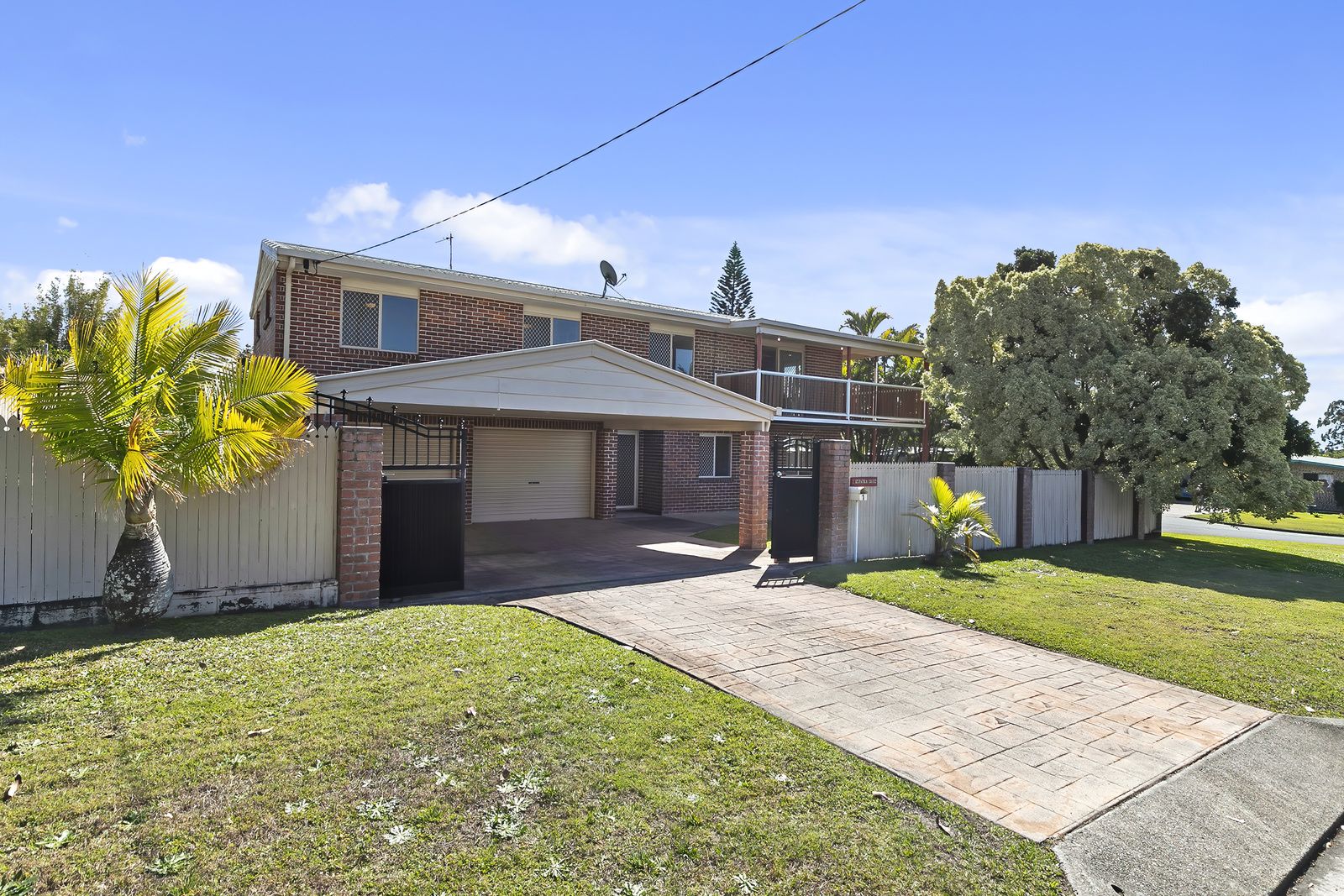 1 Kuparra Ct, Currimundi QLD 4551, Image 0