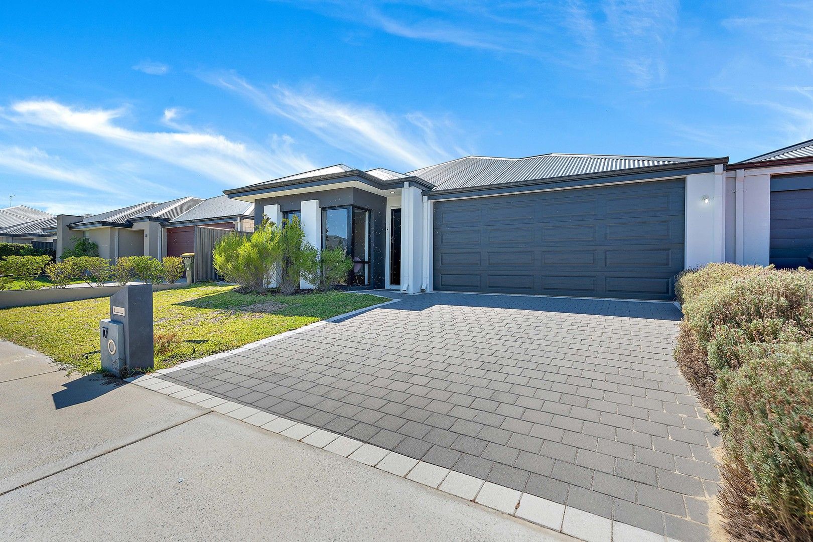 17 Glenree Way, Bullsbrook WA 6084, Image 0