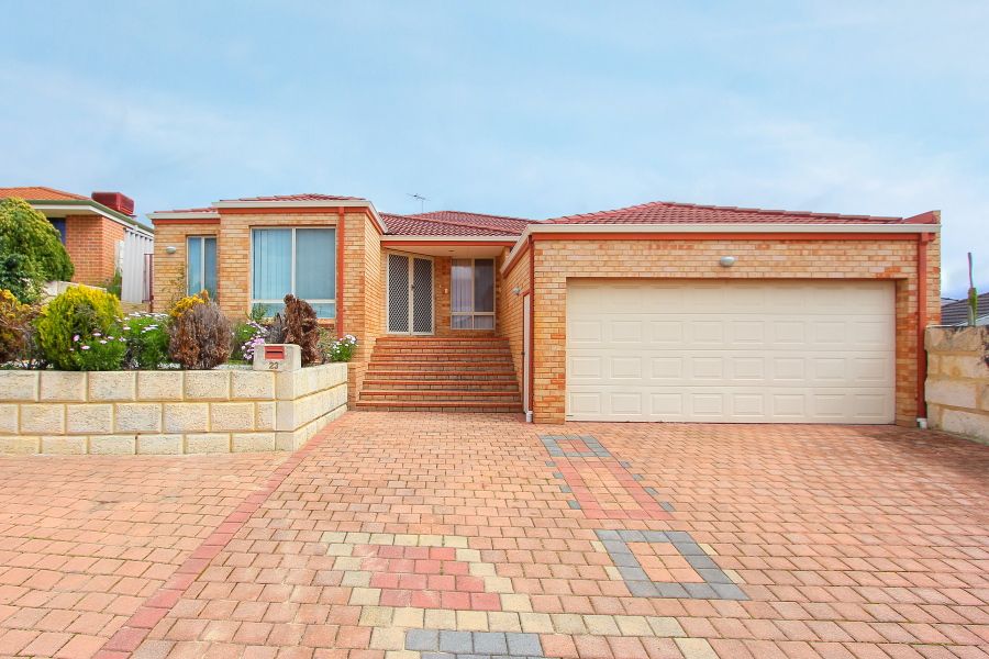 23 Dandenong Way, Alexander Heights WA 6064, Image 0